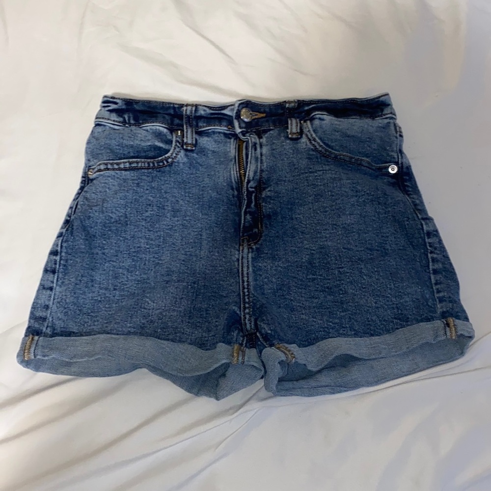 Wild Fable size 8/29R denim shorts